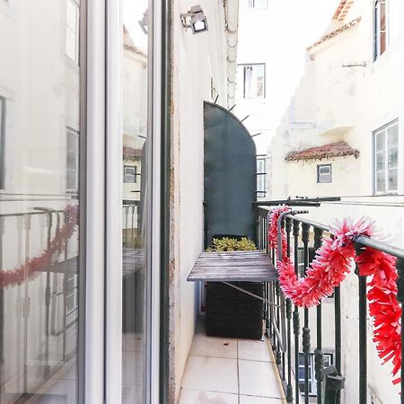 Santos Tiny Studio By Homing Lisbon Bagian luar foto