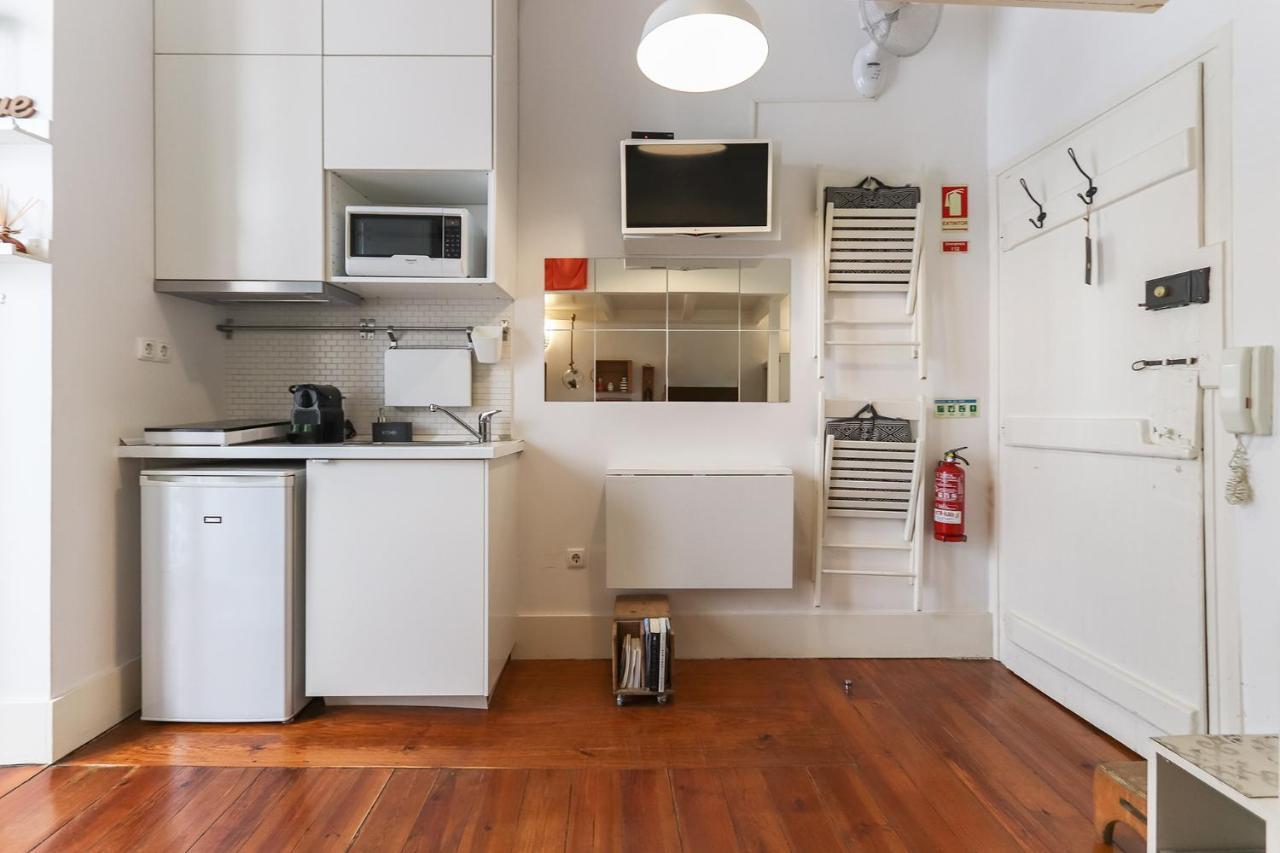 Santos Tiny Studio By Homing Lisbon Bagian luar foto
