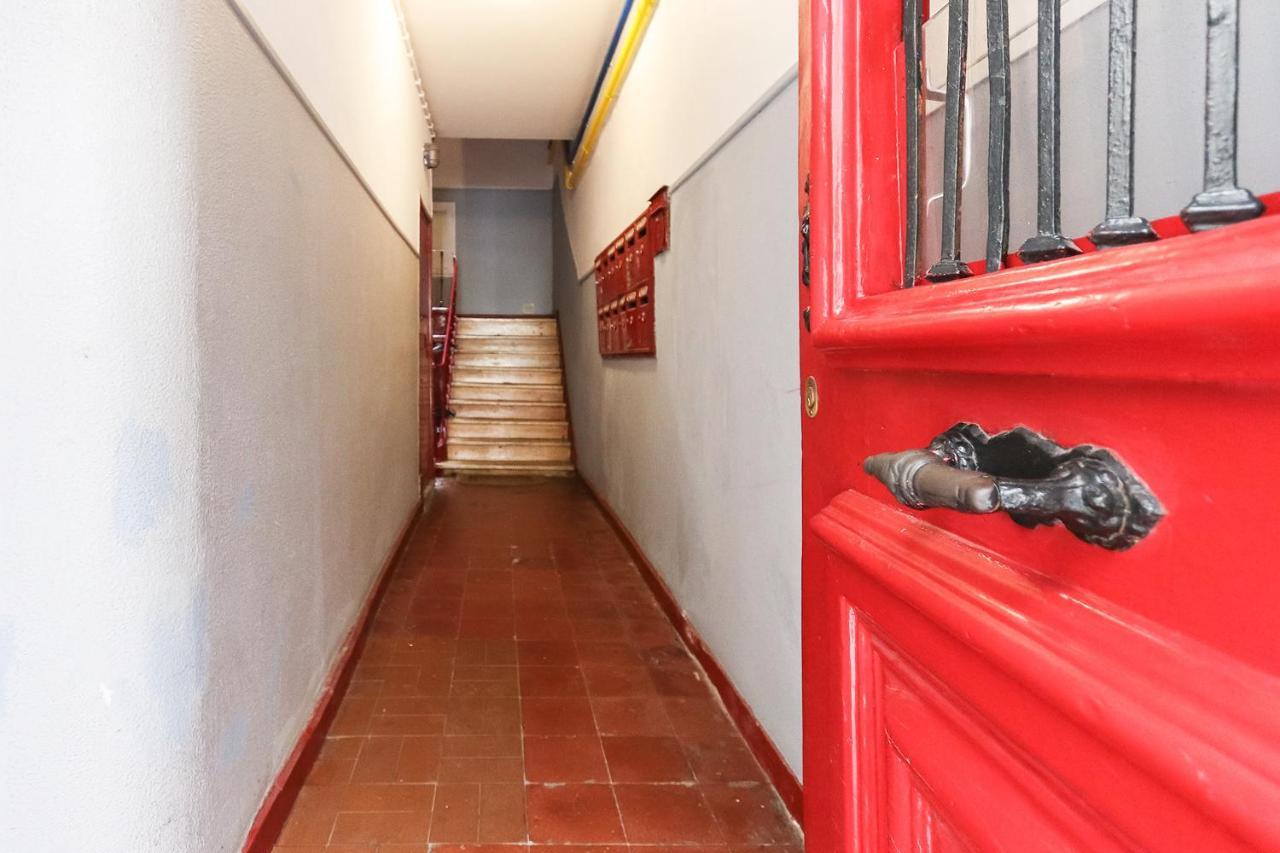 Santos Tiny Studio By Homing Lisbon Bagian luar foto